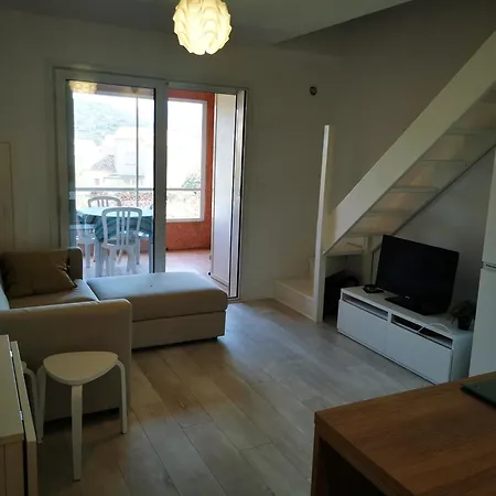 Tres Bel En Avec Piscine Lägenhet