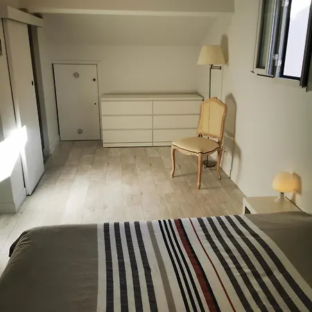 Tres Bel En Avec Piscine Lägenhet *
