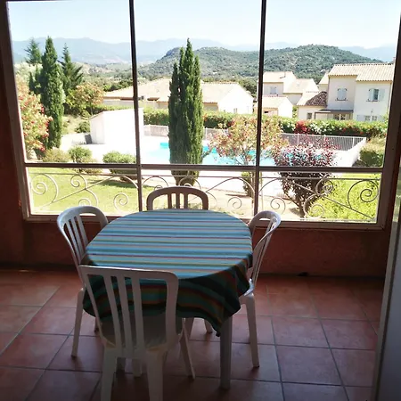 Tres Bel En Avec Piscine